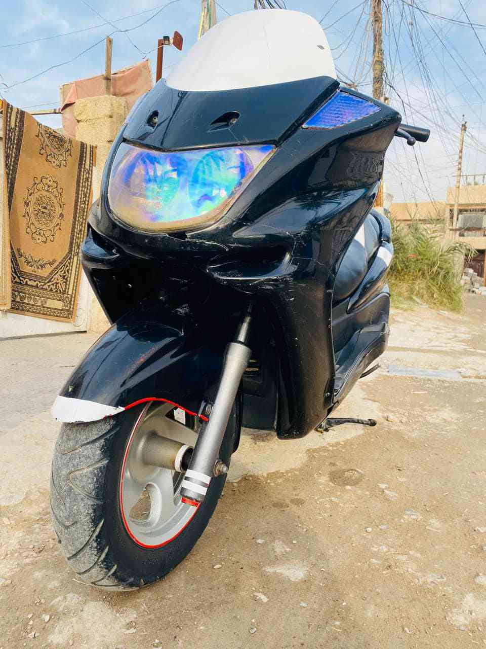 سلام عليكم ماجسته 2018للبيع او مراوس حسب القناعه كهربائيات كلهه شغاله مكينه ممفتوحه شلعه ومعدل لا تنقيص لا تبخير لايت زنون اشاير دبل اشاير كله شغال صارنصه رياضي وبيهه كاتم اذا تشيله يعله صوتهه بس الصارنصه سعرهه 100مكاني الدوره ابو دشير ***********
سعر 700وبيهه مجال
