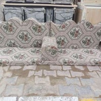 جلسة ونص • تركي ملكي • ستعمال قليل