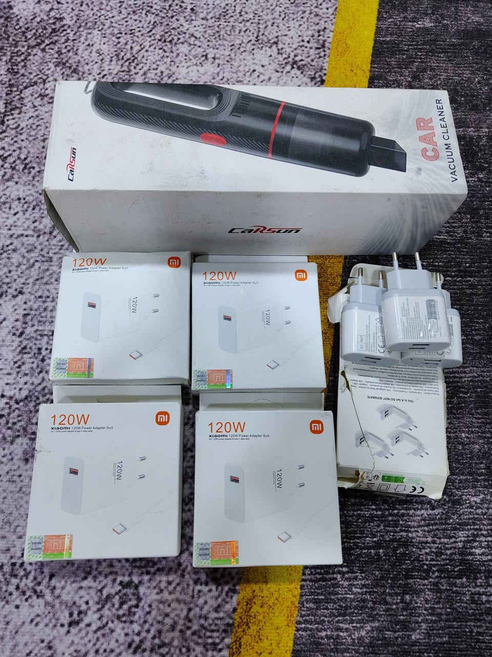 فدرالي متغير الاناره سعر 35
شاحنات شاومي 120 واط شاحن الكيبل وياه على 10 الواحد 
شاحنه 3 قطع 15 
مكنسه سيارة على جداحه 10 
شراي خابر وتدلل ***********
