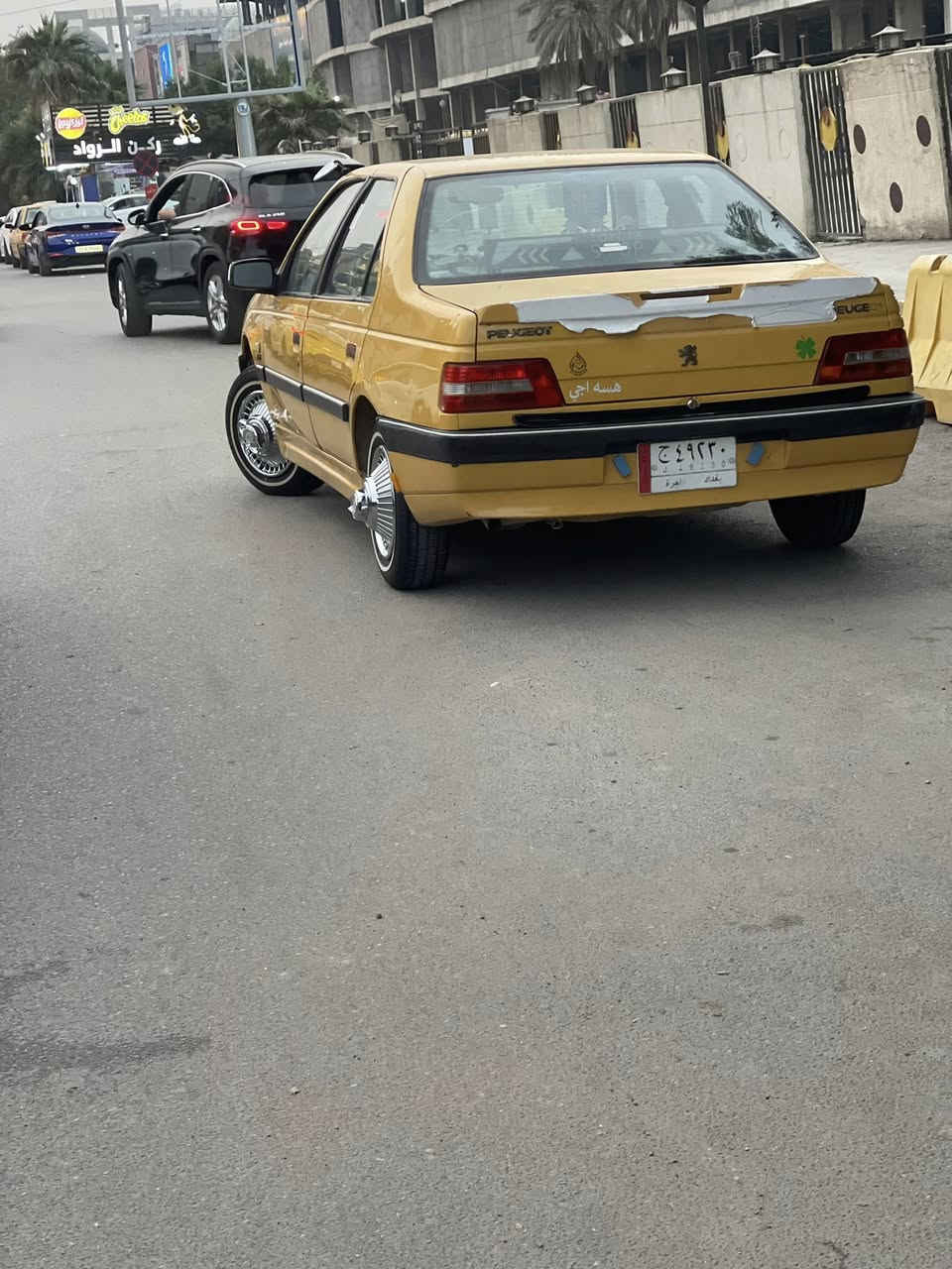 سلام عليكم
بيجو اكد ١٦
سياره كير عينه وصينيه مبدلهن صارلي سبوع 
مكينه مجفت صارلي ٣شهر ما تكص من تبديله لتبديله خير من الله 
سياره بيهه بور ودرايم شفتات رايدلهن تبديل 
سياره مدوشمه جديد 
تبريد ثلج 
صدر نص عمر 
كفاله سياره من عده جاملغ مبدل 
سعر ٤٦ وبيهه مجال 
تحويل ثاني يوم 
مكاني ابو غريب 
رقم *********** واتساب
