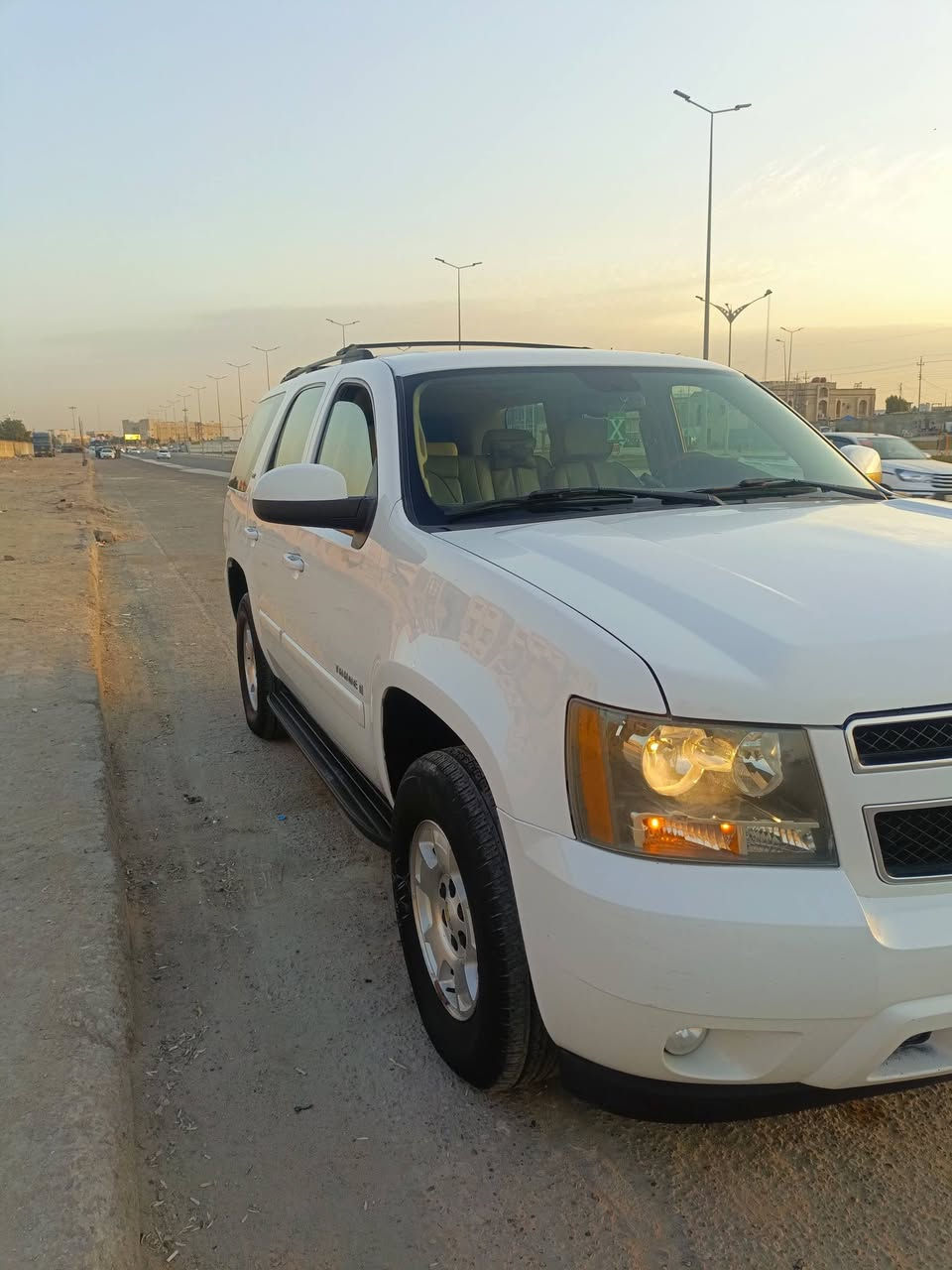 يالله للبيع تاهو فول LTZ مديل 2008 ادوات
كفاله عامه من الكص وسرقه ولعشائر 
كفاله عامه من قطره الصبغ
متومه طبق الاصل اربيل
كفاله مكينه كير حداده تبريد تخم تاير كله جاهز 
شاشه كبيره السياره جديده معنه الكلمه
العنوان البصره
هاتف ***********
السعر 100 مجال قليل
