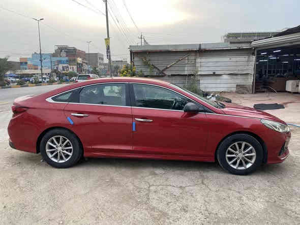 السلام عليكم 
سوناتا 2018 وارد امريكي حادث سطحي جاملغ وباب وداير جاملغ الخلفي وبارد بلجنطه وصور الحادث مرفقه 
محرك 2400  كير ومحرك مكفول شرط التحويل 
السعر 120 قفل 
*********** 
بغداد حي اور
