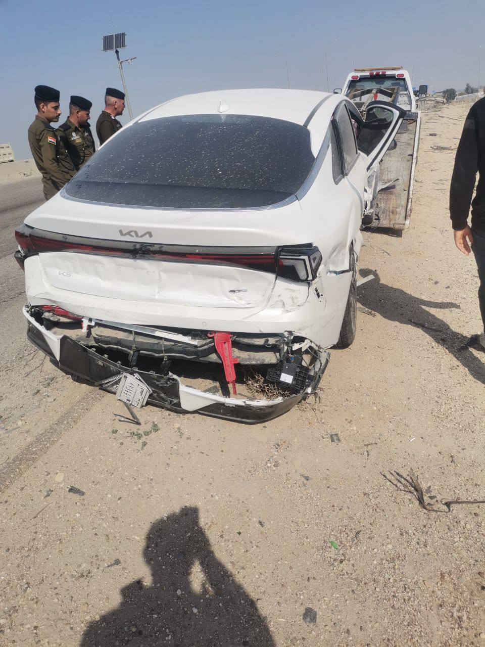 سلام عليكم  الله يكفيكم شر الحوادث سياره كي فايف مديل 25 سياره جانت كفاله عامه سويت حادث بيهه سياره زيرو ما ماشيه صارلي سبوعين من طلعته من ميناء رقم شهداء ذي قار  سياره جي تي لين فول مواصفات عده بنو رامه  سياره البيع  قيمو بما يرضي الله وحق الله  سياره ماخذه اب 220 اني مخرجهه بيدي واني الي كصيته من مزاد سياره جانت ولا قطع بيهه بس سويت هاذ الحدث الحمدلله على كل حال  ***********
