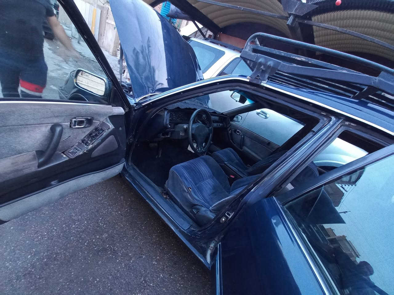 سيدان موديل ٩١ ابلاديه وجاهزه للشارع بسمي خير من الله السعر ٦٣ مكاني بغداد الشعب تدفه تبريد شغال ***********
