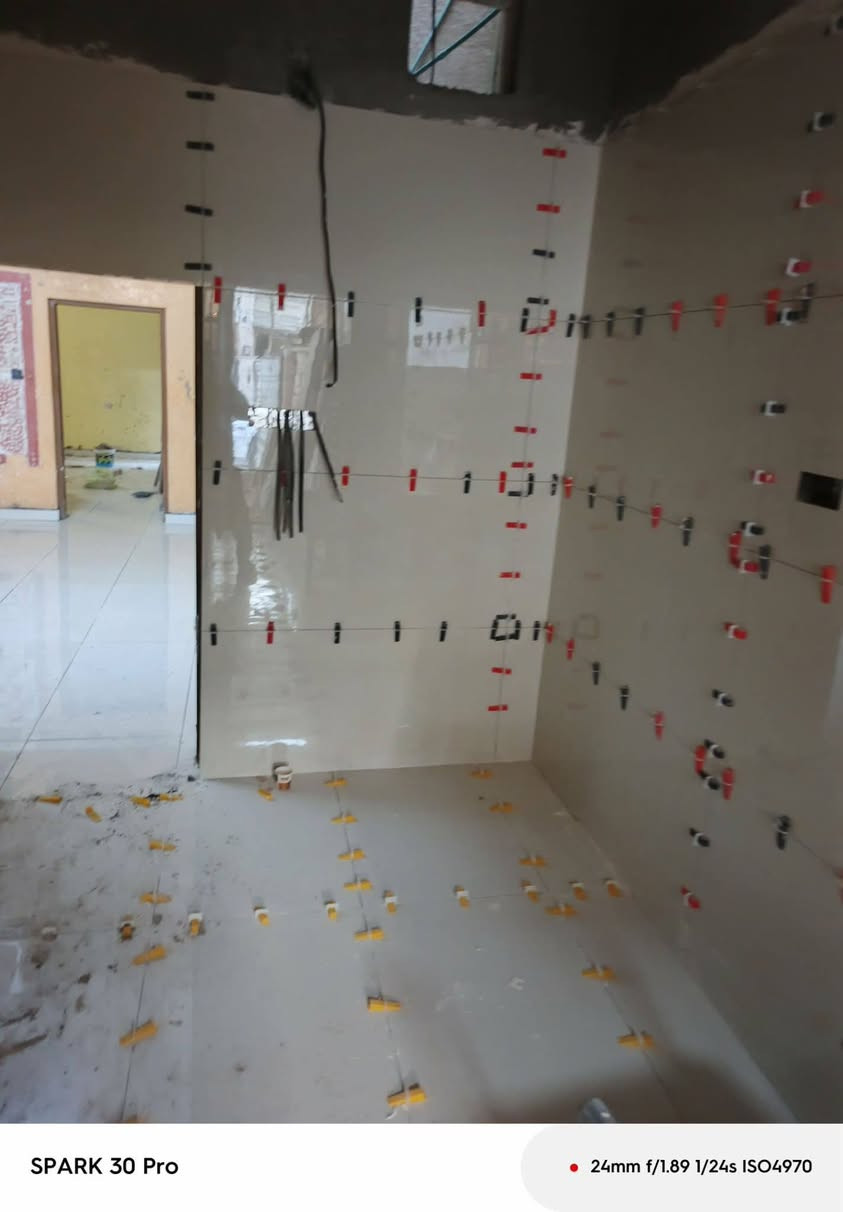 كادر سيراميك درجة اولى بأمر الله في جميع المجالات بورسلين درج كاشي مرمر سيراميك  ارضيات جدران مكاني بغداد متفرغ حالياً***********
