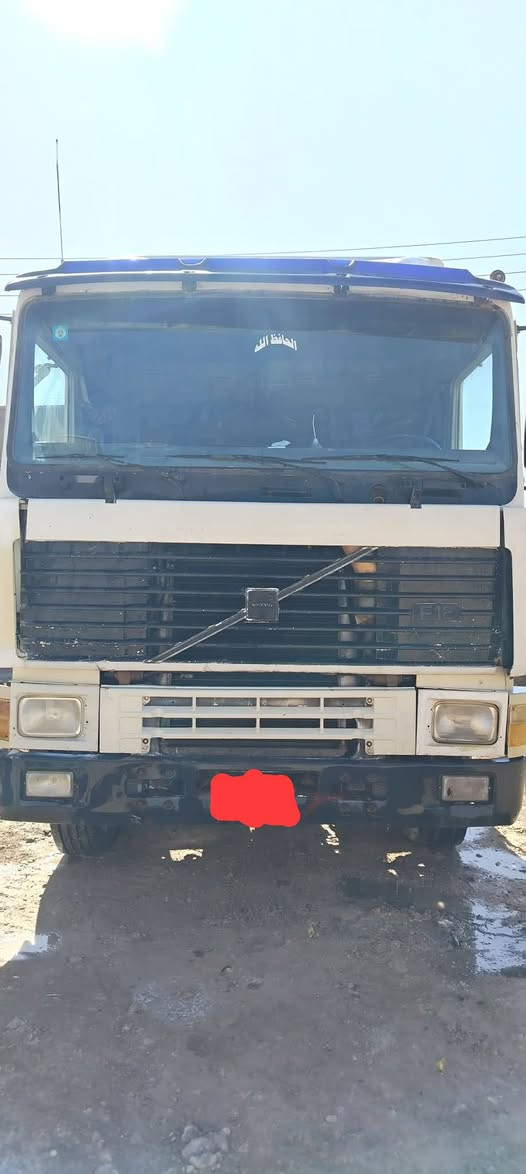 السلام عليكم فلفو موديل 95 رقم انبار انكليزي 
محرك شرط كير شرط راعيه بل ديره 
السعر 90 وبيه مجال مكان كرابله 
***********
