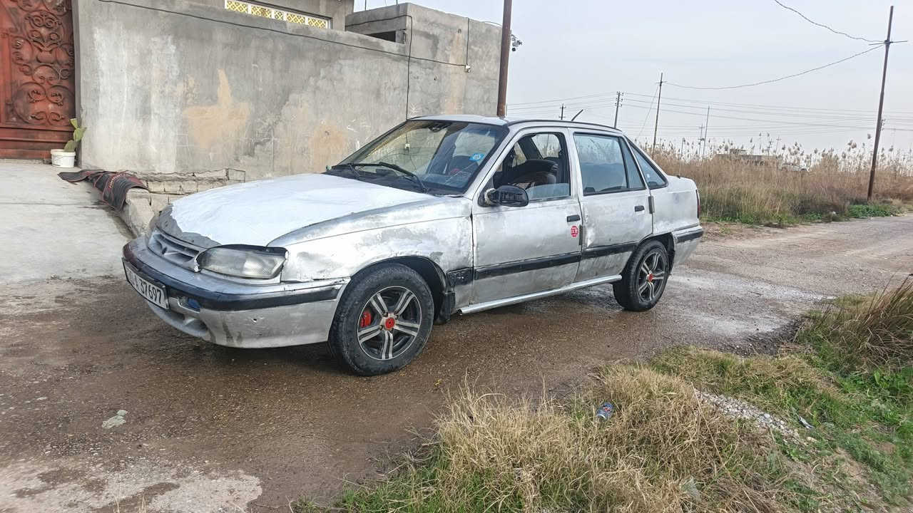 السلام عليكم
متاح دايو لمنز موديل ١٩٩٤ محرك ١٦٠٠ مكفول كير مكفول سياره حلوه وجاهزه صدر خير وبركه تايرات نضيفه باتري نضيف سياره صبغ بلادي بدون صبغ رقم ديالئ دولي سنويه لل ٣١ شرط التحويل السعر 17 ورقه وبيها مجال قليل للشراي وميتعبني مكان السياره ديالئ المقداديه للستفسار ***********
