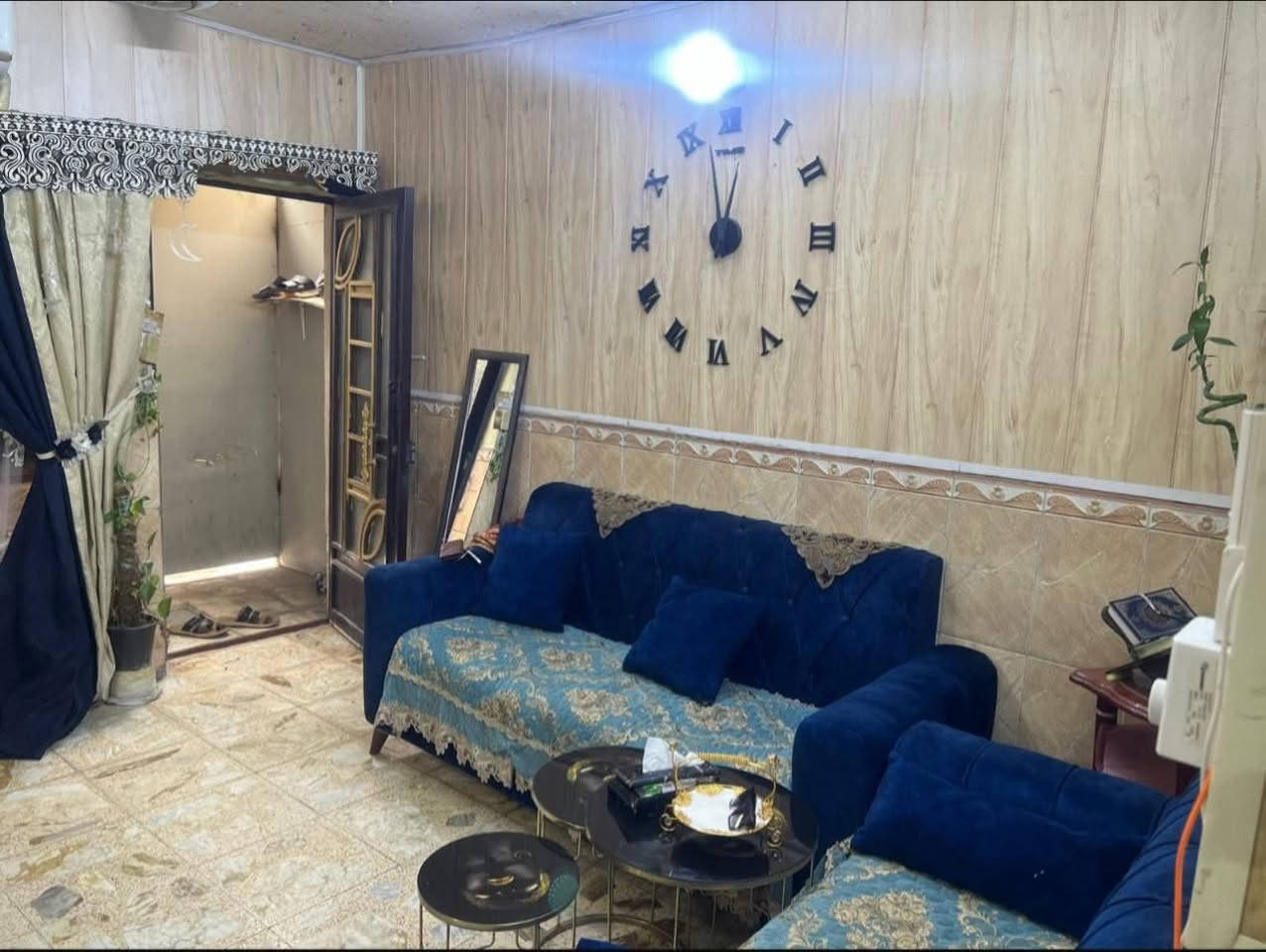 دار للبيع طابقين
الطاب الاول صاله حولي مطبخ +خدمات

طابق الثاني غرفتين نوم #خدمات

50 متر

الواجه4

النزال12.5

العنوان الحريه الاولى شارع الكازينووو لقرب الحديقه شارع الربيع المربع الذهبي 

السعر والاستفسار ‭+964 775 223 9601‬
