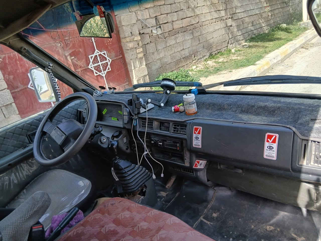 سلام عليكم للبيع كيه بستا موديل 94سياره خير من الله مكينه كير اكسن السياره مصبوغه عام او لوحات راس الشهر الستلمهن السعر 45بيهة مجال للطيبين حك الجيه ***********
