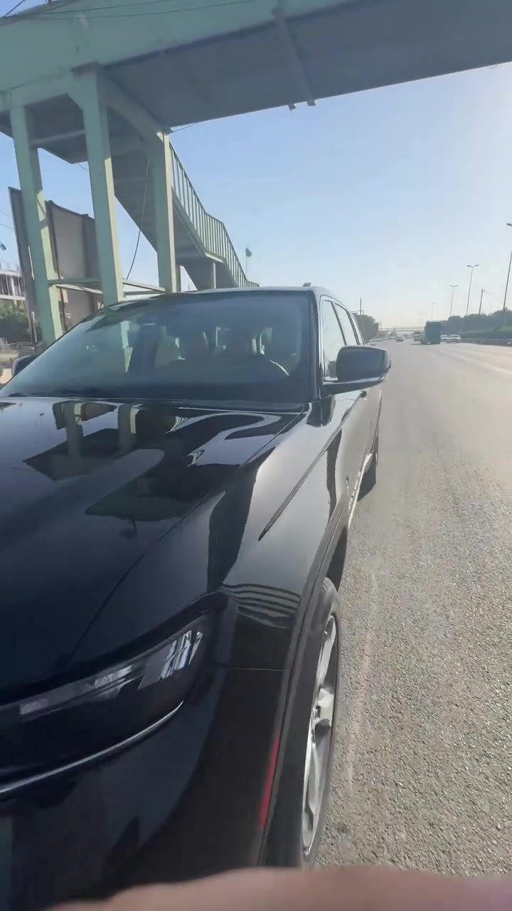 السلام عليكم جيب شكل الجديد 2021 خليجي وكاله هارلم
بدون حادث فقط بي بارد  بالبيبان  
امبدل بساتم 14 شرط كله بانزين عادي وترايك 200 تمشي بيها 
لمتدد فول مواصفات بانورما كشنات تدفئه وتبريد جنطه كهرباء 
للبيع اتصال على الرقم 
رقم الهاتف ***********
