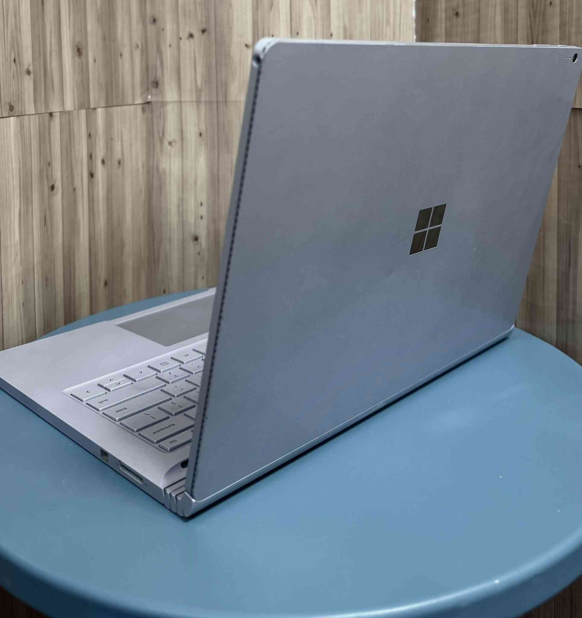 بوك1 المواصفات كدامكم السعر 400الف


**إذا كنت صاحب هذا الإعلان وتريد حذفه لأي سبب، رجاءا أرسل رسالة إلى الدعم الفني**