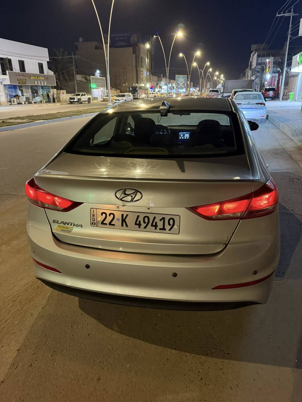 النترا 2018
واراد امريكي دوش محرك 2000
مواصفتها معروفة شاشة كار بلي نقطة عمياء مانع انزلاق 
السيارة بأسمي
رقم جديد وهزه جديدة
سنوية نافذه لسنه 2030 شهر ال11
صور الحادث بالمنشور وبيه بداية الجاملغ الايمن صبغ

السيارة شادلة
منظومة زنون اصلي
منظومة غاز شغاله ( تريد تعوفه تريد اشيله عادي )
الارضية مغلف جلد 
ماشية 95000ميل
عارضها ب125 وبيه مجال حك الجية
مكاني بابل 
***********
