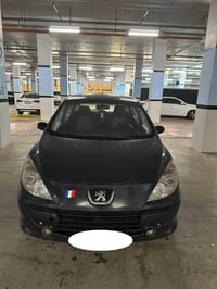 موديل ٢٠٠٦ • رقم بغداد • سنوي لحد ٢٠٣٠