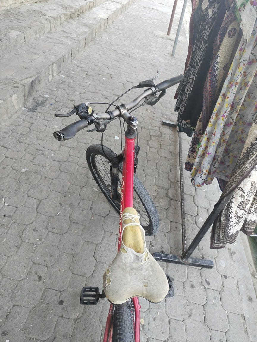 سلام عليكم بايسكل لبيع خفيف الوزن بريكات دهن مابي كل عيب سعر ٩٠ أو بي مجال
مكاني كركوك قدسية الثانيه رقم ***********

