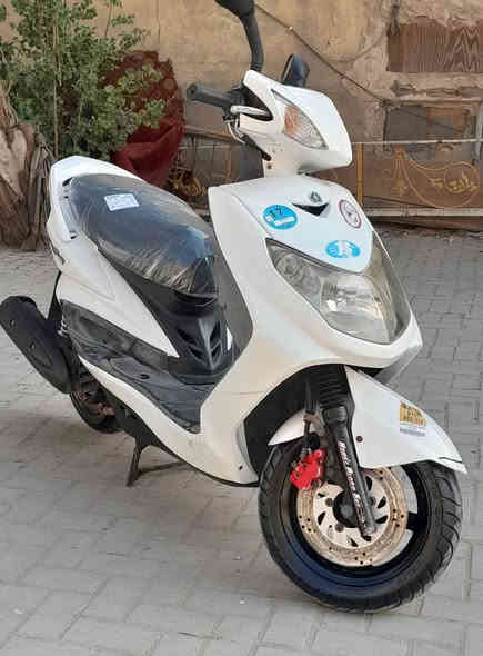 السلام عليكم دراجة للبيع سكنس فحل بلاديه ياباني خطين سكليتر ستان كهربائي قبق نفخ بك لايت لدكلة شغال سلف هندر كهربائيات اشاير لايت كلة شغال تخم تايرات جدد دهن جديد جيب فيتر وفحص عنوان مدينة الصدر مقابل مطعم ليمونه للإستفار )***********
