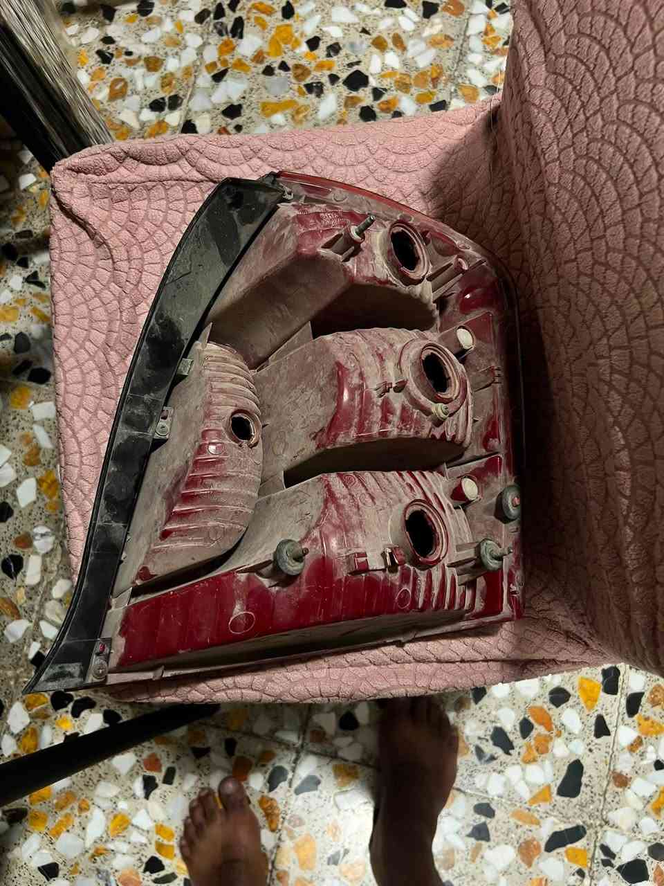 سلام عليكم من خصت الادمن بكالايت البيع مال كسنت المقدس سعر بي الحب الله بيع مستعجل والله لي ريدهن يتصل عل هذا رقم *********** ويدلل
