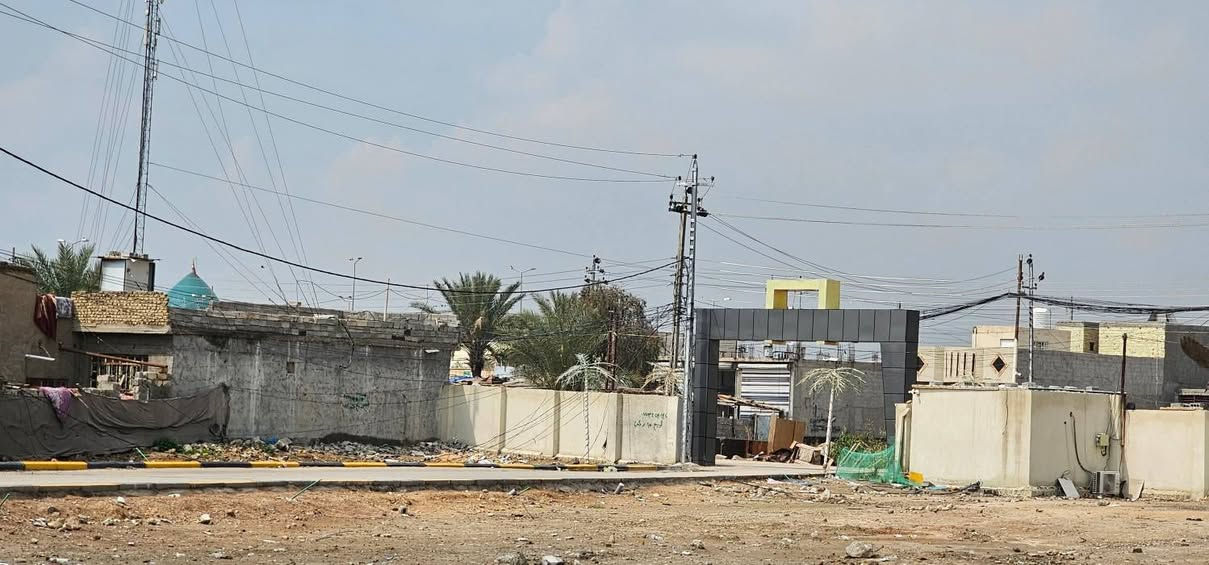 بيع مستعجل.....بيع مستعجل وبسعر مناسب 
18 مليون قفل 🔐 
قطعة 100 م الواجهة 7 متر والباقي نزال بمجمع بوابة الجنوب 2 قرب مرقد سيد اسماعيل ع 
أي إستفسار يرجى الاتصال أو المراسلة على الأرقام التالية: 
☎️ ***********
☎️*********** محمد أبو ملاك الحسناوي
