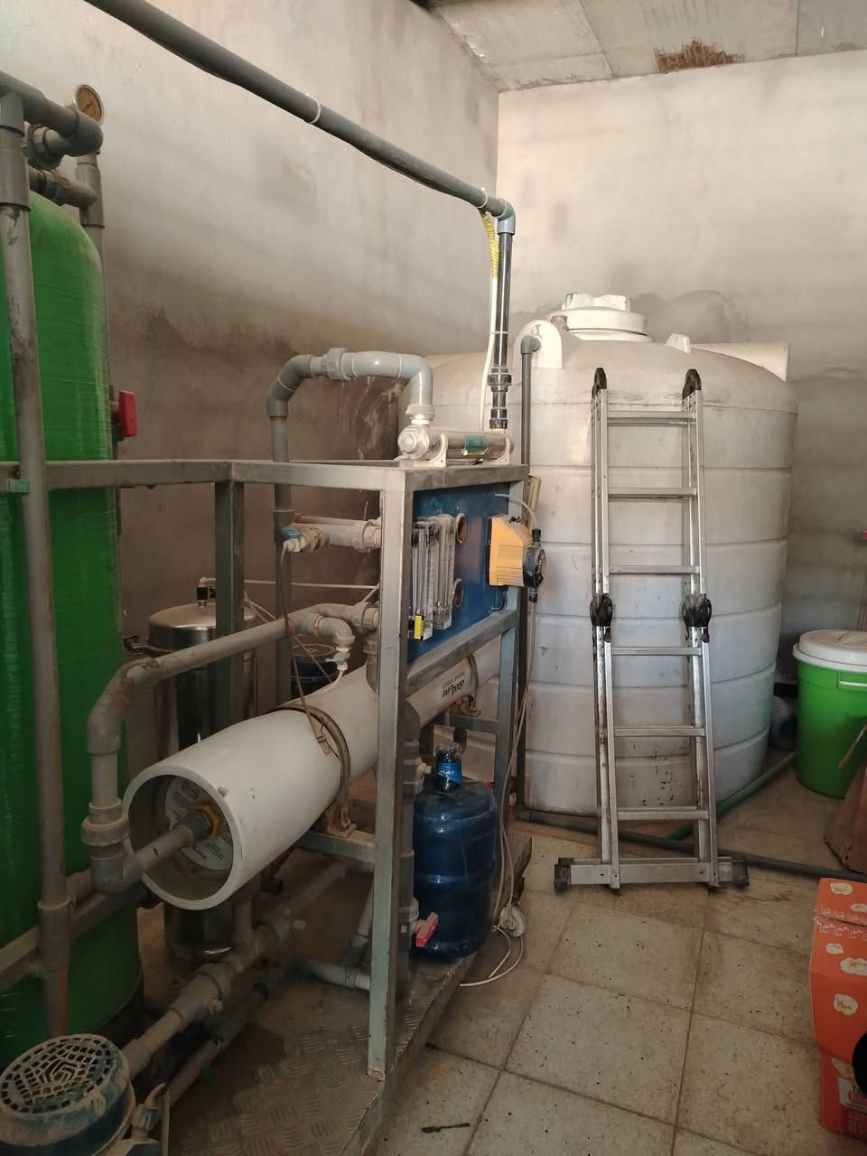 السلام عليكم
محطة مياه للبيع 
كلشي جديد بيها 
الاستفسار الاتصال على الرقم 
***********
