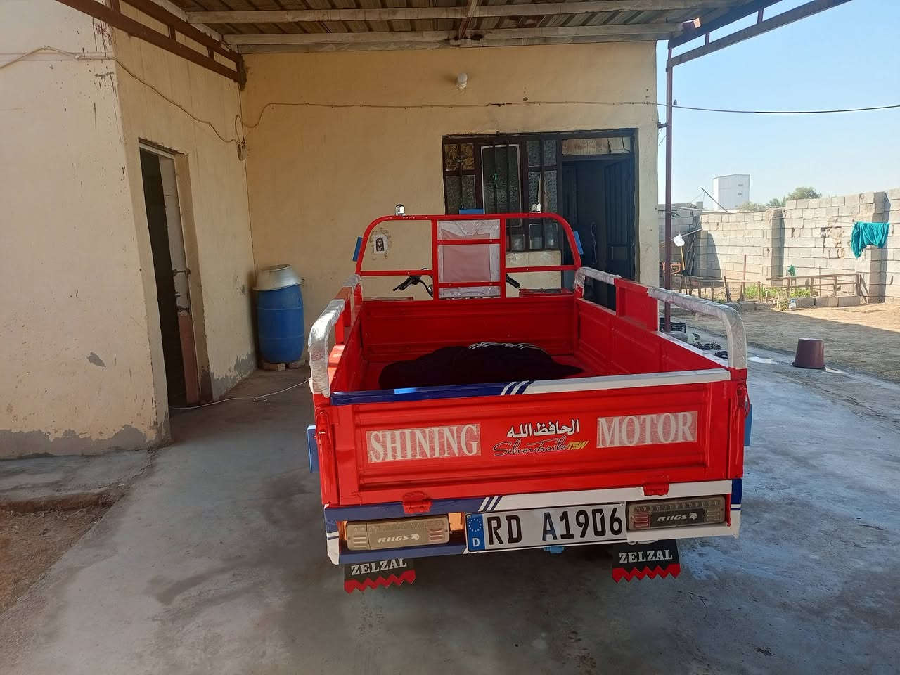 السلام عليكم ستوته البيع موديل 14 شاصي وركبه مكفوله كهربائية جاهز اورق اصوليه  مليون و100 وبيها مجال  
  واسط العزيزيه ***********
