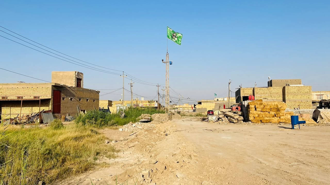 ثلاث قطع زراعي للبيع
مساحه لقطعه لوحده 250 متر على شارع 30 متر 

حي جوادين الاول شارع الشهيد مصطفى سعدون 

مسافه عن شارع لعام 100 متر 

كافه لخدمات موجوده كهرباء ماي تبليط مجاري 

سعر القطعه لوحده 28 وبيه مجال للشراي 

لاستفسار والتواصل خاص او على الارقام لتاليه

ابو امير  :  ***********

منتظر حازم :  ***********

نستقبل كافه العروض الطابو والزراعي بيع وشراء في جميع مناطق سوك الشيوخ في مكتب الأمير للعقار  حي الجوادين قرب الصيدليه مباشرتا
