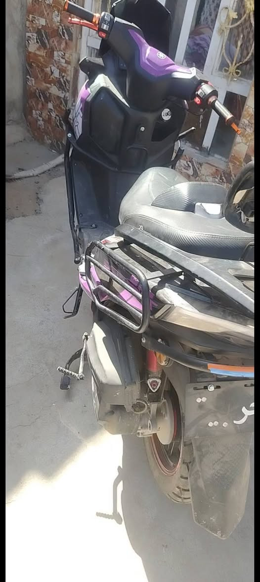 سكوتر كوري موديل 25بشهر 11
سعر 900وبيه مجال الطيبين مكان كربلاء طويريج
***********

