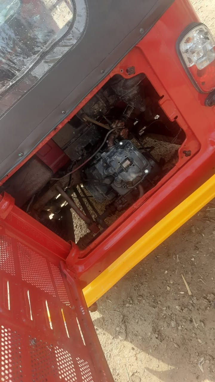 تكتك للبيع tvs مديل18 رقم انكليزي تحويل ثاني يوم السعر 4 ونص موديل 2018 وبيهه مجال للشراي تكتك ما بيه لا ضربه مصبوغه صبغ عام لجماليه ***********
