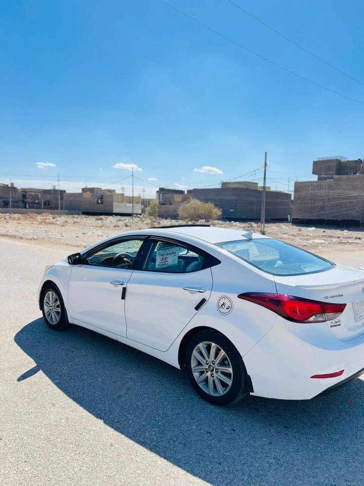 النترا للبيع مديل 2015 مكفوله كفاله عامه تحويل ثاني يوم رقم نجف السعر 93 وبيها مجال ملاحضه مكلف بل نشر رقم صاحب السياره ***********
