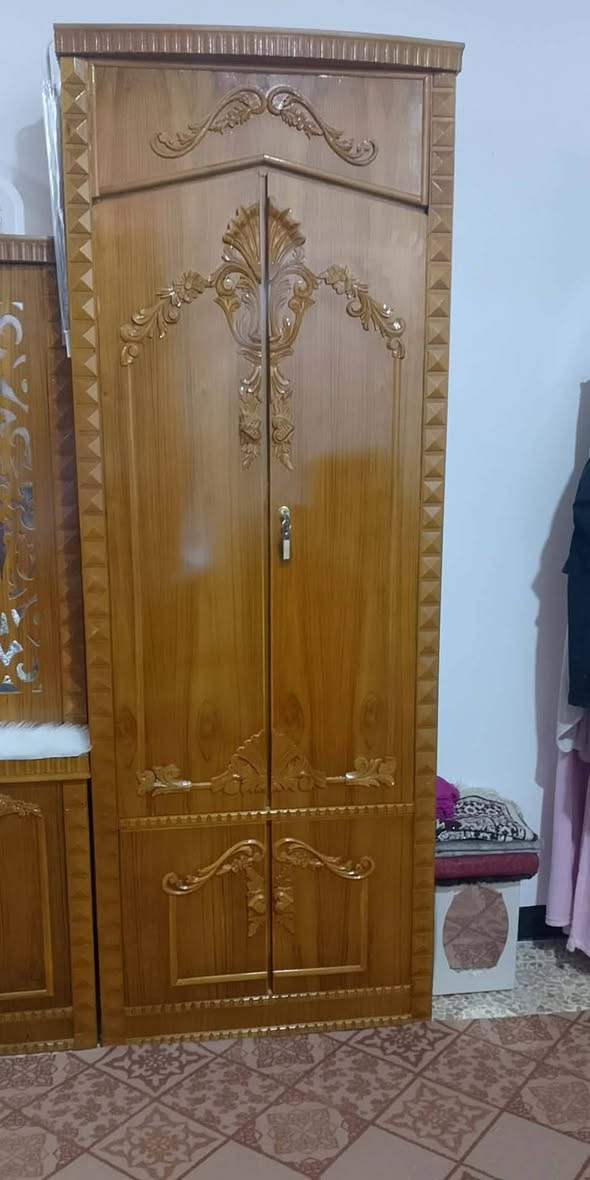 غرفة خشب عراقي للبيع جديد مستخدمه قليل نظيفة كلش كلش السعر مليون  التواصل ع خاص العنوان موصل الأيسر حي التعليم


**إذا كنت صاحب هذا الإعلان وتريد حذفه لأي سبب، رجاءا أرسل رسالة إلى الدعم الفني**