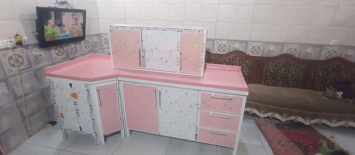 متاح كاونتر نضيف الصطح مرمر كامل هوه ولزاويه وياء العرض مترين وربع المكان كربلاء خلف سعر 250 وبيه مجال


**إذا كنت صاحب هذا الإعلان وتريد حذفه لأي سبب، رجاءا أرسل رسالة إلى الدعم الفني**