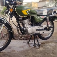 تاجر • ٢٠٢٥