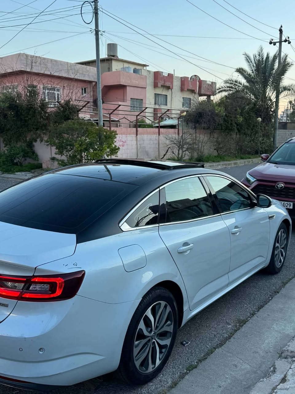 رينو تاليسمان لي بيع موديل 2018
مراوس غير سيارة حسب قناعه 
فول فول موصفات 
محرك ١٦ تيربو 
رقم اربيل جديد+ هزة فحص 
لون صدفي( رصاصي ) 
ماشيه ٧٧ الف
بيها ٣ قطع صبغ 
مكان سيارة موصل حمدانية


**إذا كنت صاحب هذا الإعلان وتريد حذفه لأي سبب، رجاءا أرسل رسالة إلى الدعم الفني**