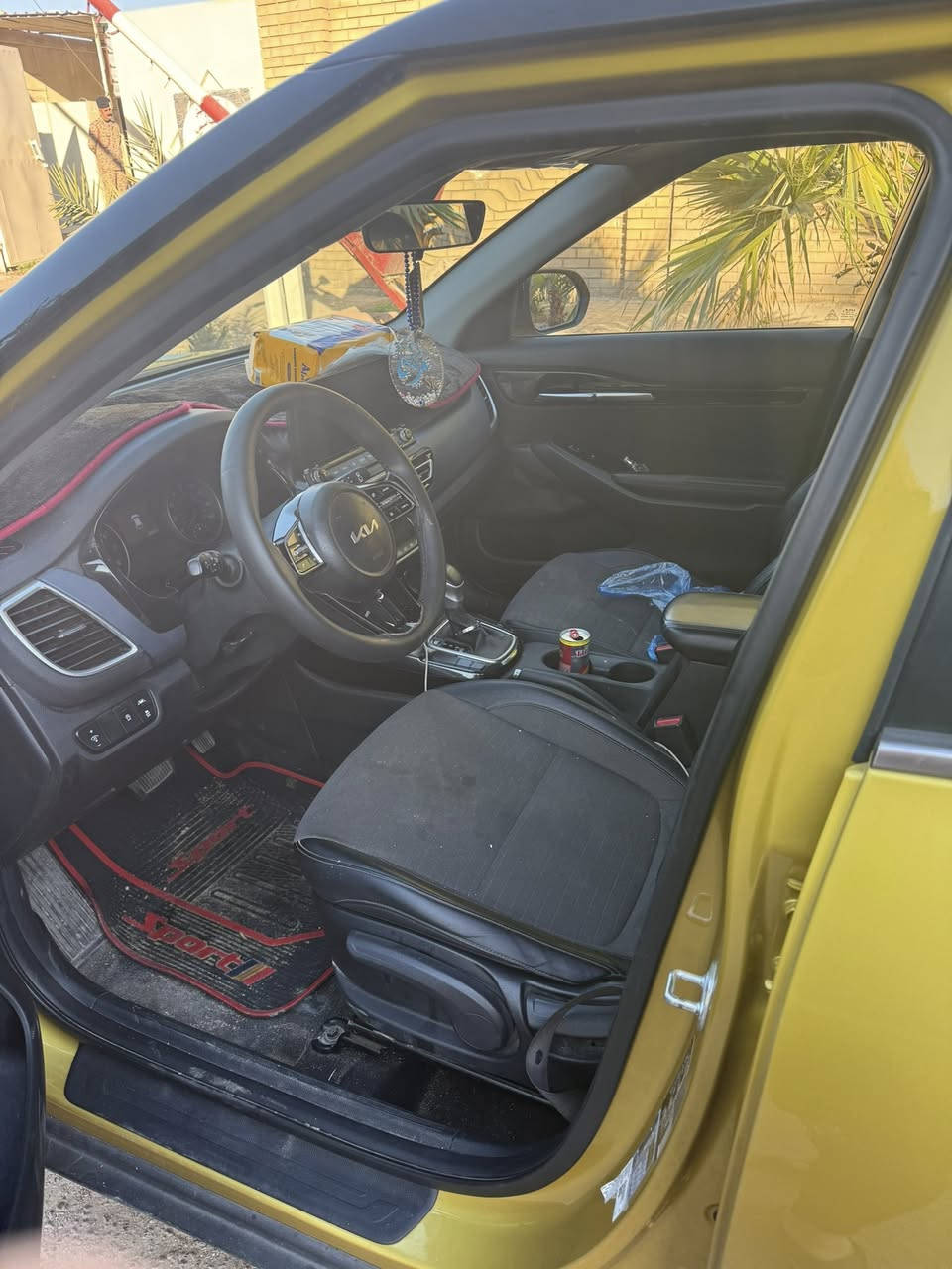 يا الله
*********** ☎️

كيا سلتوس 2023 

تو كار بلاد لونين 🍋

محرك 2000 دوش مفتوحراجع استندر 

رقم بغداد ماشية 85 الف 
كيلو موميل

لد نهاري لايت وبك لايت لد

اشاير بالمرايات شاشة جبيره

كامرا حساس رادار امامي 

كشنات جلد تحكمات ستيرن

3 وضعيات قيادة

نظام منحدرات باقي المواصفات معروفه 

سعر 140  بيها مجال للطيبين 

مكان سيارة بغداد الشعب📍

صور الحادث بالمنشور👇🏼👇🏼
