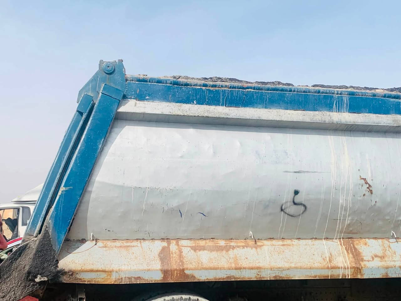 أكتروز موديل 2000
✔️ مجموعة البي GF�✔️ بدي حوضي بطول 19 متر�✔️ السيارة جاهزة للعمل وما ناقصها أي شيء
📞 للاستفسار  ‭***********‬
المعاينة خير برهان والله يبارك للمشتري
