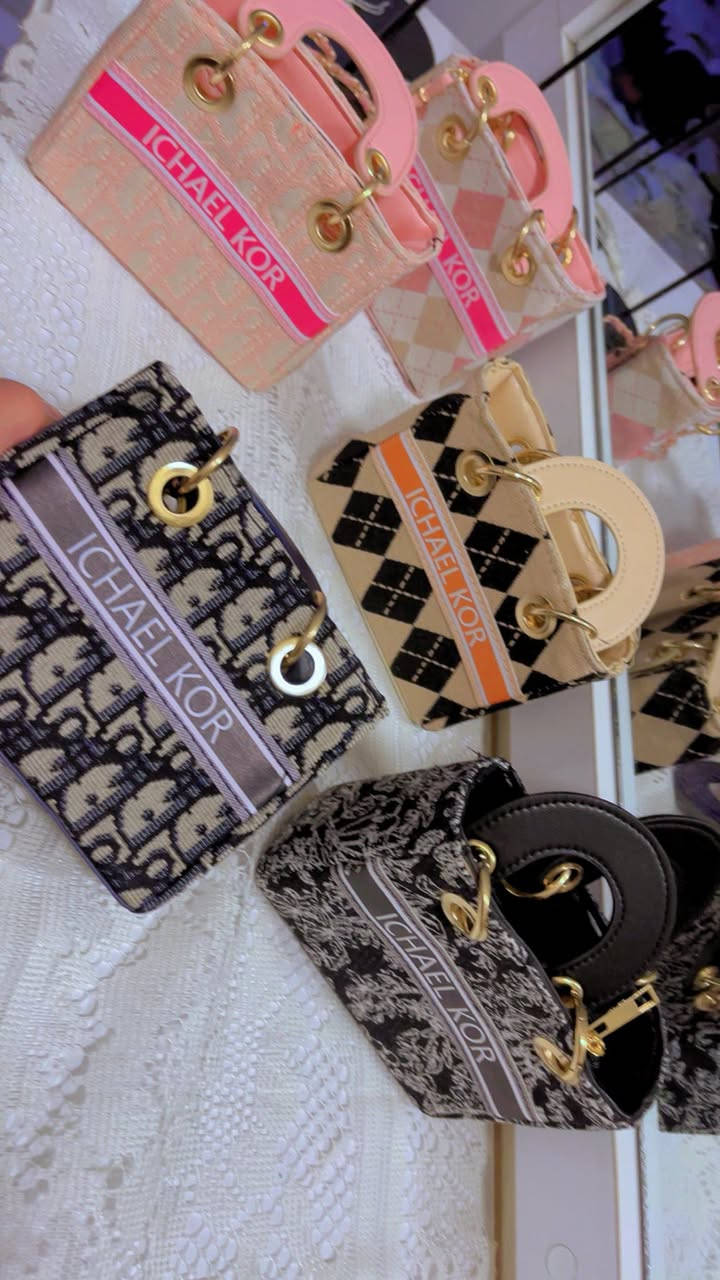 جنط العيد وين كشاخه وين الانيقات


**إذا كنت صاحب هذا الإعلان وتريد حذفه لأي سبب، رجاءا أرسل رسالة إلى الدعم الفني**