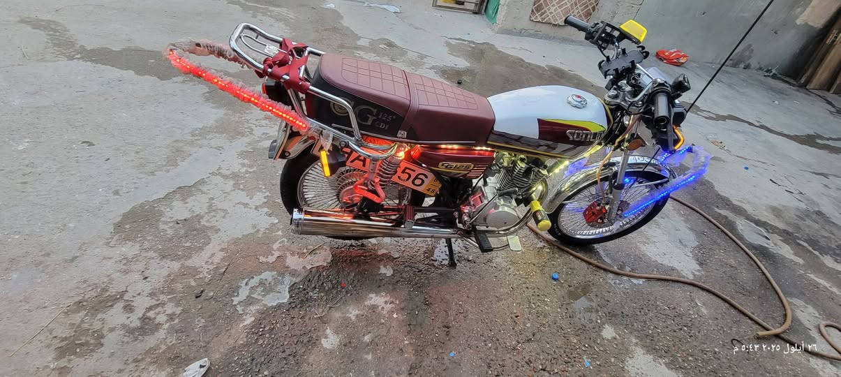 سلام عليكم شلونك شباب دراجة يراني تايكر موديل ٢٠٢٤ تراجة بيع او مراوس حسب قناعة  نضيفة كاملة من كلشي اي نقص مابيهة ماشية ٧٠٠٠ صالنصة رياضي كاربن مكان بغداد حي قادسية  سعر ٧٥٠ الف أو بيهة مجال الطيبين رقم ***********بي واتساب
