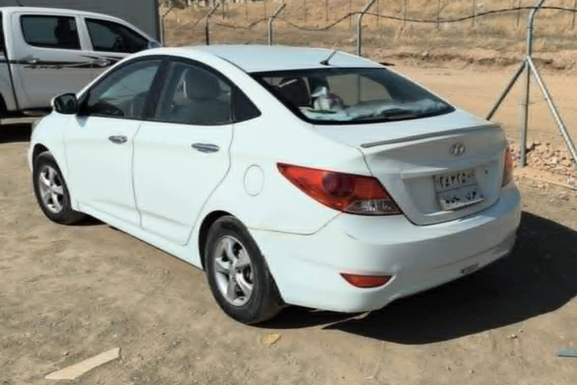 هۆندا  ئــەکسێنت 2011 گێر ئۆتۆماتیک 
مەسـرەفی نـــــــــــیە
ـ غەرامە و بەناو کردنی بەشەرت.
بـەناوی خۆمەوەیە....
ڕەقەم سلێمانی
ڕەسمی سۆنەرەکەیم داناوە

سعر : لە کۆمێنت داوای بکە ڕاستەوخۆ بۆت دێت 🤖 

گێر و مەکینەی بەشەرت 
هیچ کێشەیەکی تێدا نییە 

ژمارەی خاوەنی......
***********
