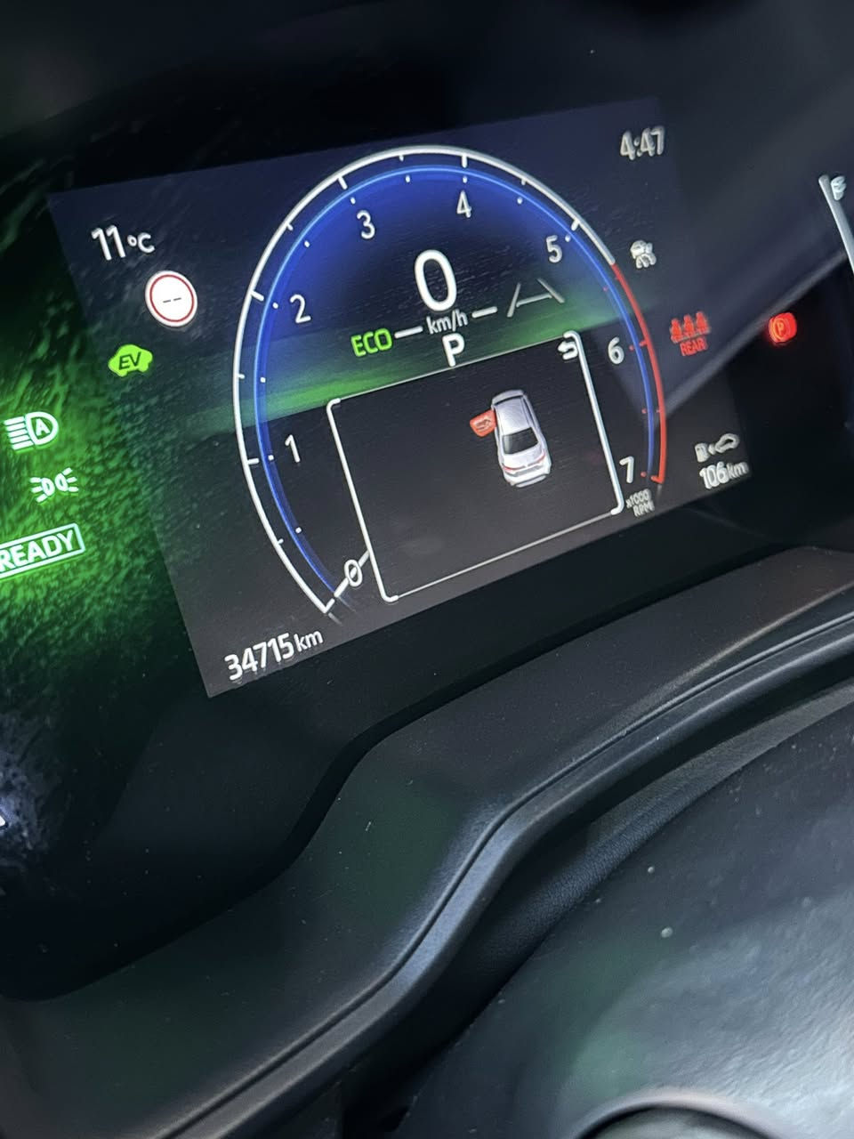 Toyota Crolla 2024 HEV🪬
٣٤ هەزار کم ڕۆشتوە 
هیچی نیەو نموونەیە
ڕەسمی سۆنەریم داناوە 
***********
***********
