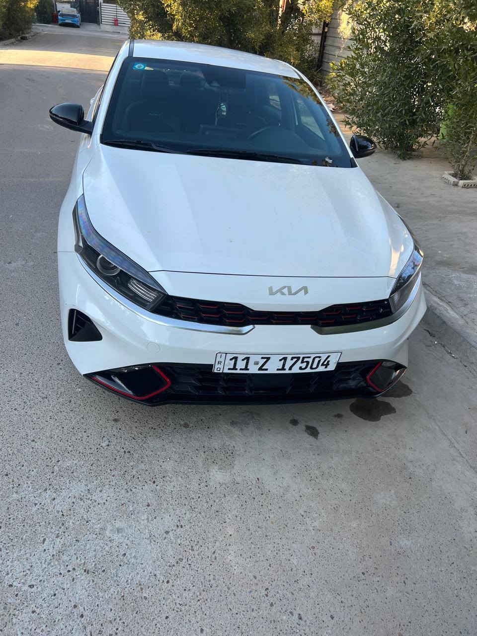 فورتي جتي لاين ابيض رقم بغداد بسمي ماشيه 21 بدون ايرباك بجم كبس حادثها قبق صندوق صبغ بيع فقط مكاني بغداد السيديه السعر165 موبايل ***********
