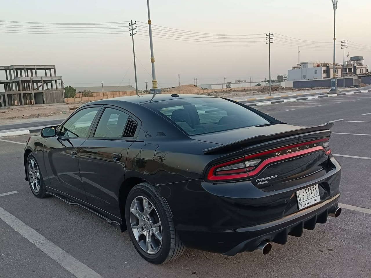 سلام عليكم ورحمة الله جارجر موديل 15 بغداد تحويل مباشر حادث امريكا بابتين شغط ونصبغن بدون تبديل بدون فتح بدون ارباكك
عده حادث امريكا مكفوله كفالة بالعافيه 
التصير من نصيبه 
السياره كير مكينه تبريد تتفئة حداديه مكفولات شرط الفحص 
مواصفات السياره SXT 
مكان السياره كربلاء المقدسة
السعر والله مناسب تصل وتدلل رقم الهاتف 
***********تصال 
بيع فقط فقط
