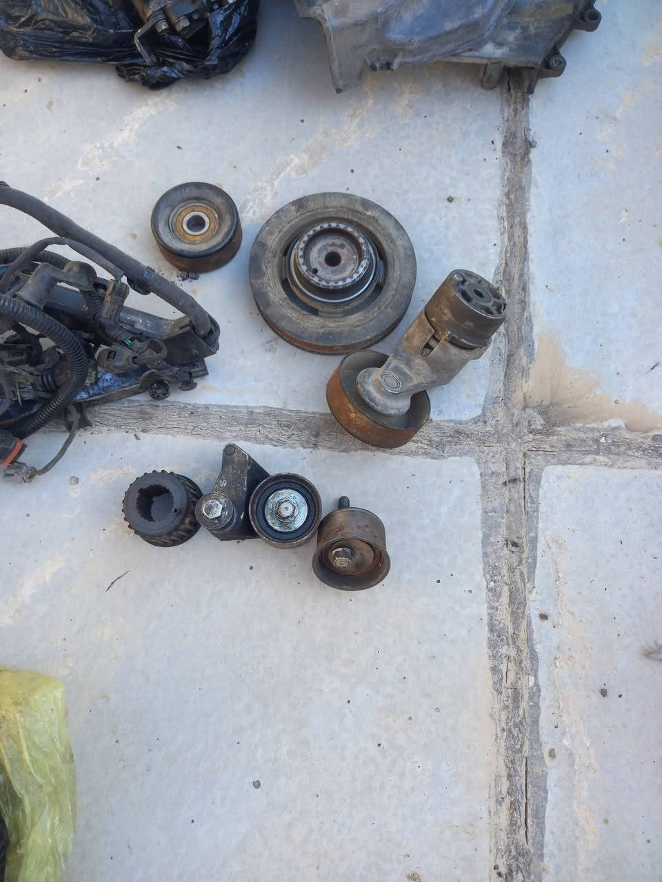 السلام عليكم يوجد اغراض اوبتما للبيع للتواصل واتس ***********
