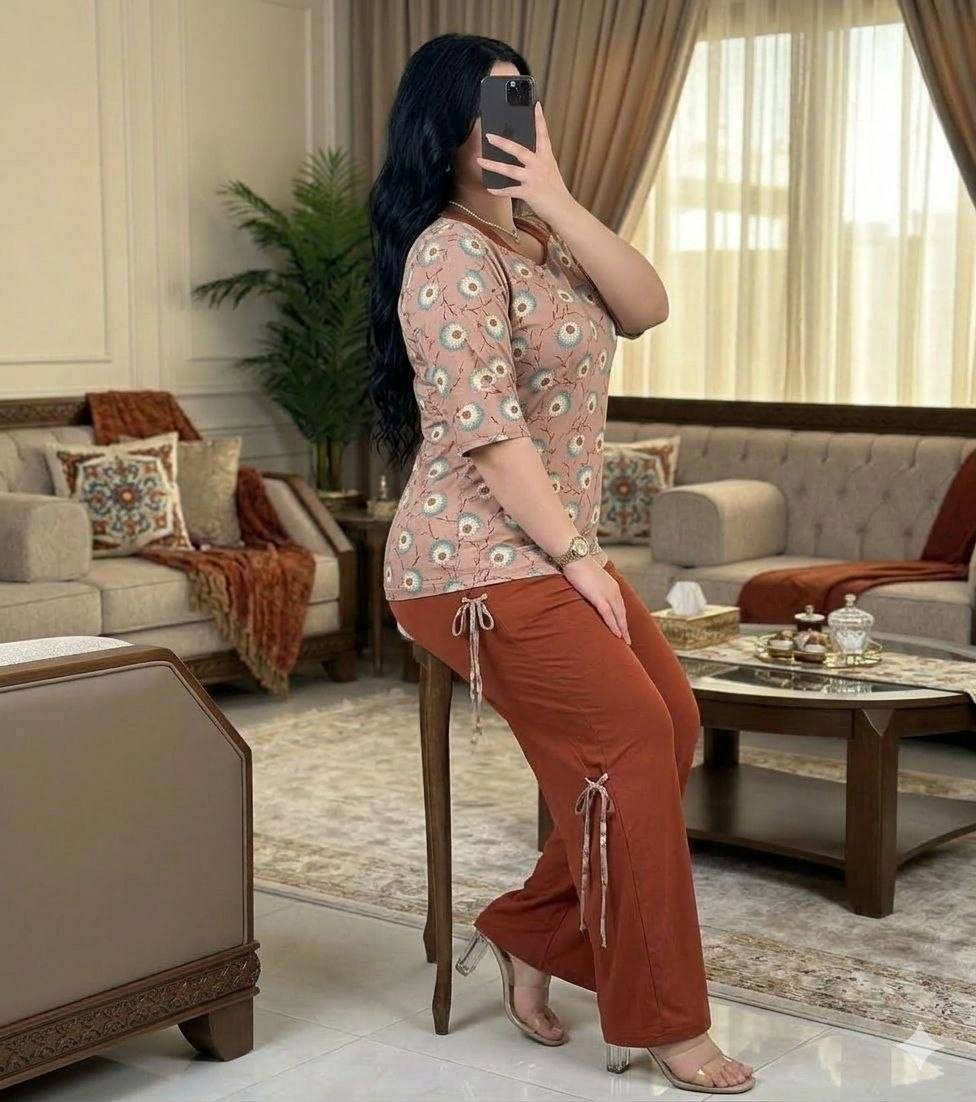 تراك فانيله زبده  خامه درجة اولى   
قياسات. .  M.  L. XL. 2XL 

https://t.me/Al199306011981FF


**إذا كنت صاحب هذا الإعلان وتريد حذفه لأي سبب، رجاءا أرسل رسالة إلى الدعم الفني**