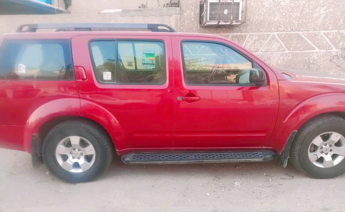 سيارة باثتفندر سيارة خير من الله مكينه وكير خير من الله   قطعه وحده جاملغ امامي كشنات وكهربائيات كلهن شغاله سيارة 7راكب كشره حلو شاشه خلفيه وكامره خلفيه سيارة بانزين وبيه منظومه غاز السعر 83وبيه مجال بيع مستعجل كلش جاي اعيد المنشور بسبب الوعود الكاذبة المكان بغداد الرقم ***********
