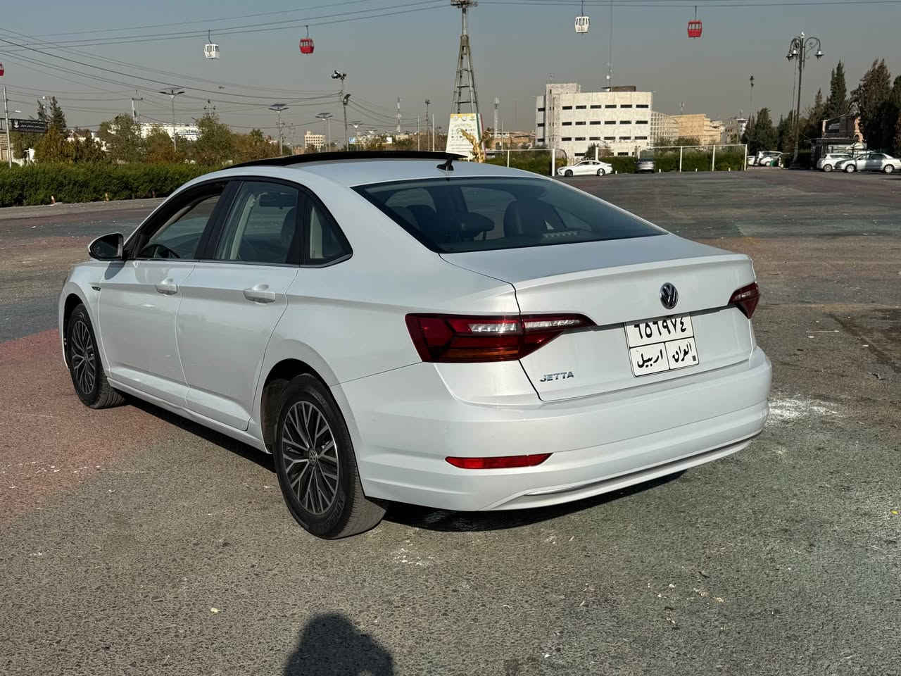 جیتا 2019 مواسفات SE فول پێش کپس هەموو بلادی بس دوو دەرگەی بۆیاخە  نزیکەی 65miles هەزار میل رۆشتیە هەموو شتیکی بە شەرتە   سعری 152$ کەمیک مجال  
Whats app    Viber   Telegram 
0750 4481312 أربيل, العراق
