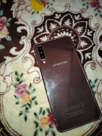 جالاكسى A7 • ١٢٨ • مبدل شاشة