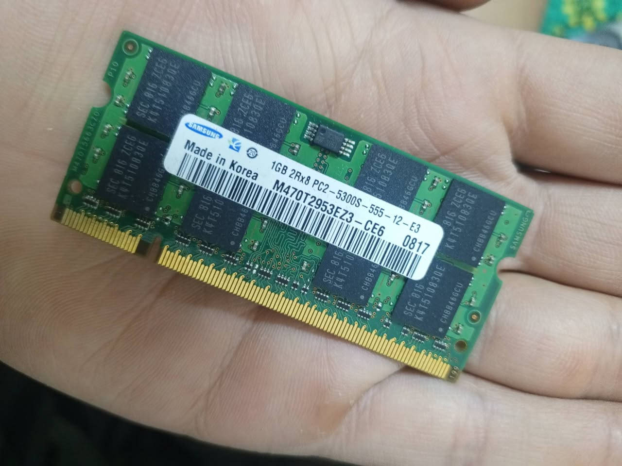 السلام عليكم ورحمه الله وبركاته 

رام للابتوب للبيع حجم 1g ddr2 من سامسونج 

مكان اقراص cd للابتوب

هارد ميكانيكي قديم حجم 80g

(ما اعرف اذا يشتغن ام لا  (فحم))

أدفع سعر عجبني عليك بالعافيه


**إذا كنت صاحب هذا الإعلان وتريد حذفه لأي سبب، رجاءا أرسل رسالة إلى الدعم الفني**