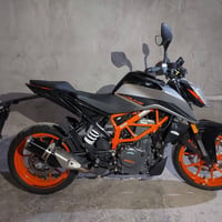 KTM 390cc عدد الاسطوانات 1   عدد الدورات بالدقيقه 7000 الف دوره   ناقل...
