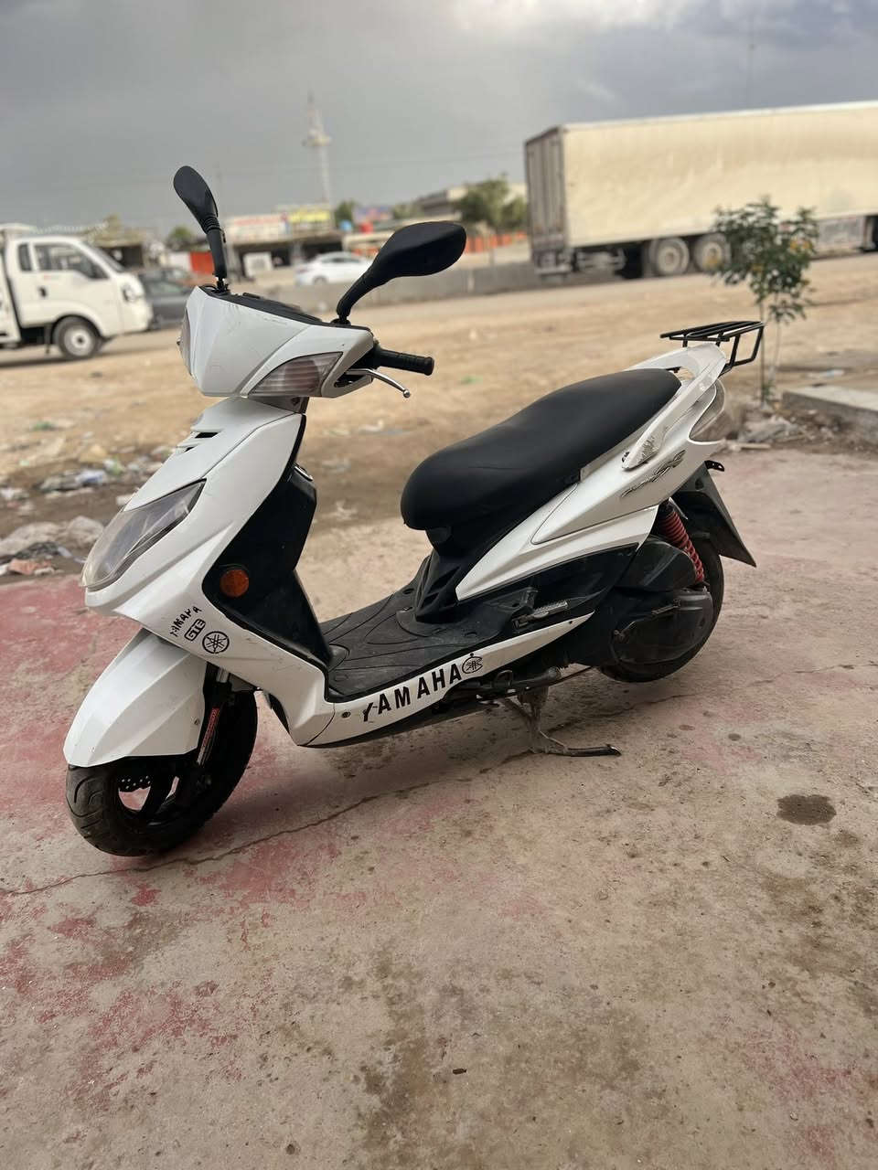 السلام عليكم لبيع سكنس كوري النضافه 85% اوراقه كامله الوصل مال مشتره السعر 750 الف الرقم: ***********
