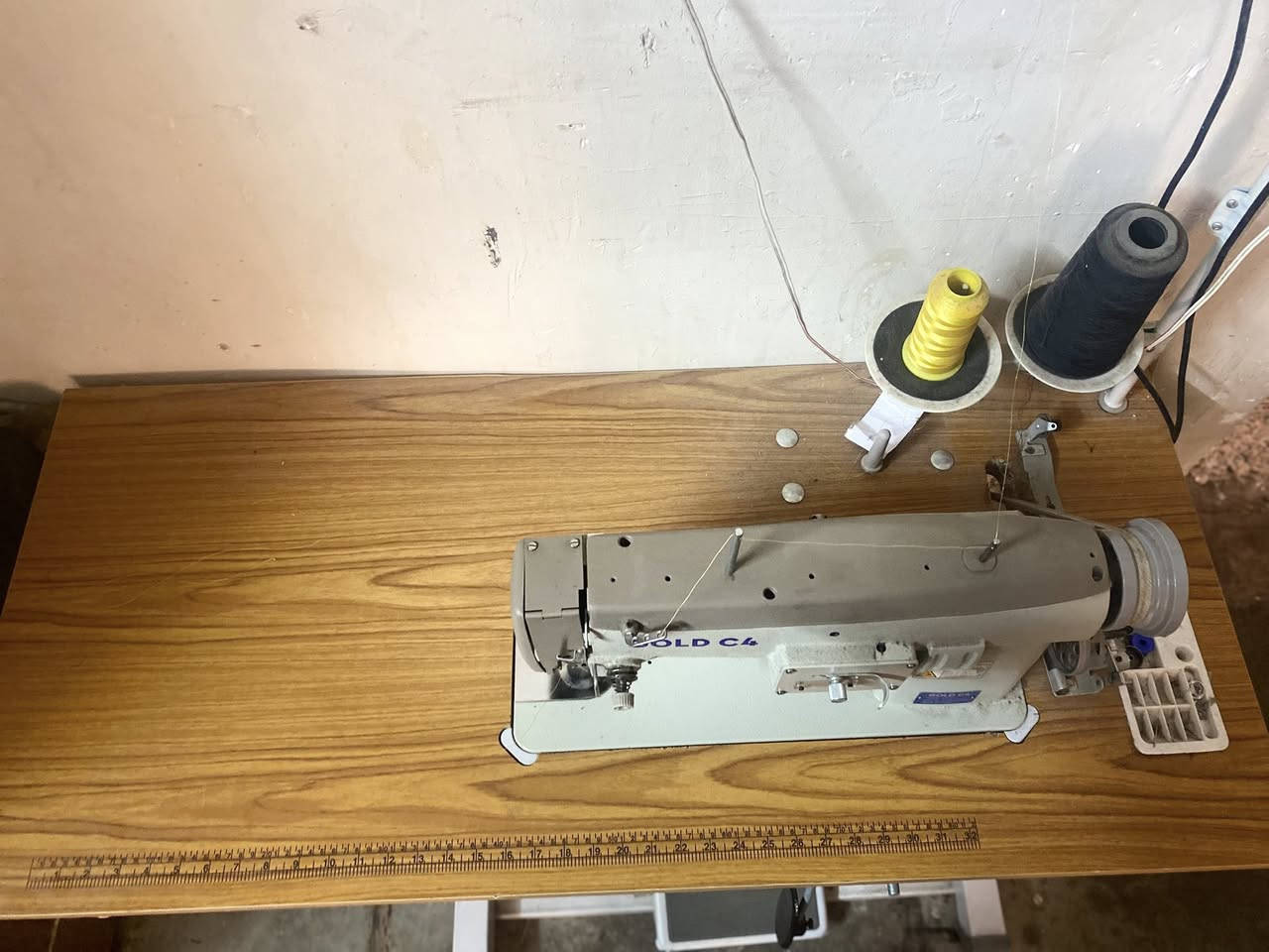 السلام عليكم ماكنه تطريز يدري للبيع موديل 2024 نظامه100% نوع GOLDC4 ماطور اقتصادي وميز نضيف السعر 350الف وبي مجال بسيط للاستفسار الاتصال على الرقم *********** او المراسله على الماسنجر العنوان بغداد شارع الحسينه الصغيره
