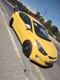 الانترا موديل 13امريكي حادث فقط باب خلفي بدون دواخل بدون ايرباك كفاله ...