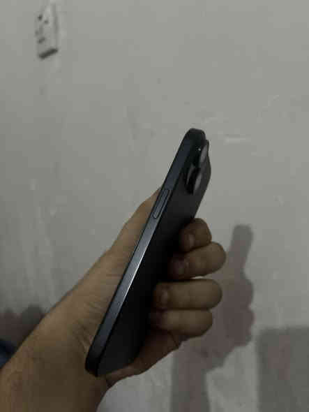 سلام عليكم
15 عادي دبل خط
128
90🔋
Cycle 474
مكفول وتر بروف
دبل خط 
لون اسود طافي
ملحقات ضايعه
سعر ٦٤٥ بي مجال بسيط جدا
مكان ديوانيه
***********
